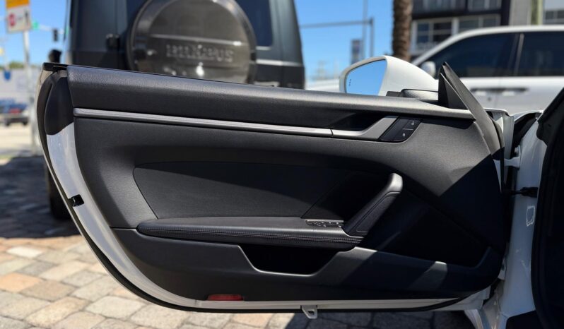 2023 Porsche 911 Carrera Cabriolet full