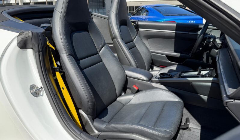 2023 Porsche 911 Carrera Cabriolet full