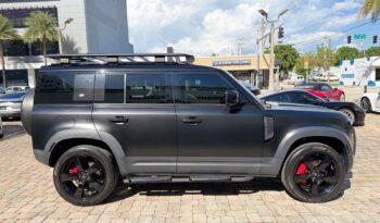 2022 Land Rover Defender 110 S full