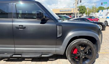 2022 Land Rover Defender 110 S full