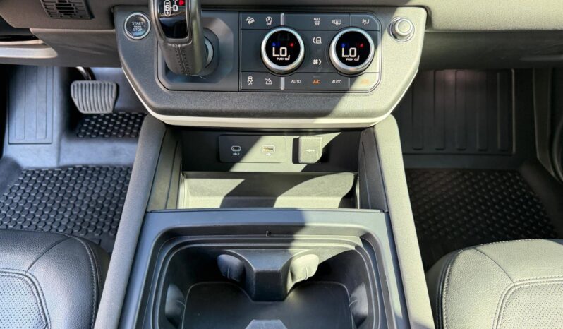 2022 Land Rover Defender 110 S full