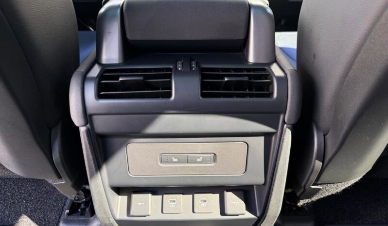 2022 Land Rover Defender 110 S full