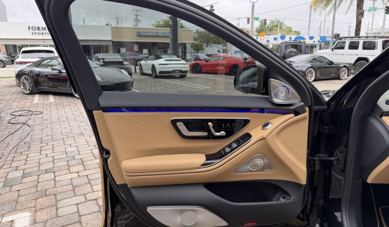 2023 Mercedes-Benz S-Class Maybach S 680 Virgil Abloh Edition full