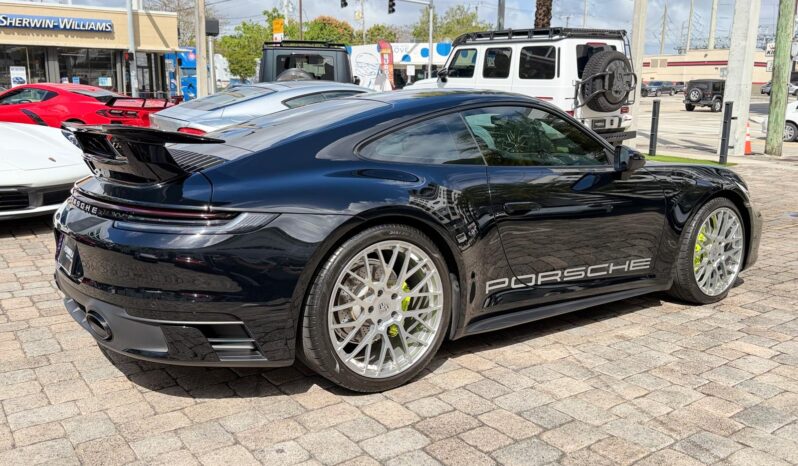 2023 Porsche 911 Carrera full