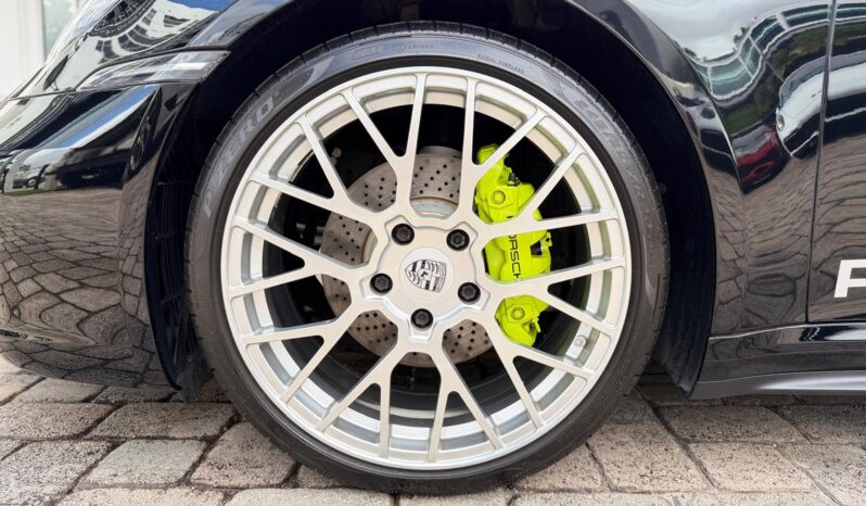 2023 Porsche 911 Carrera full