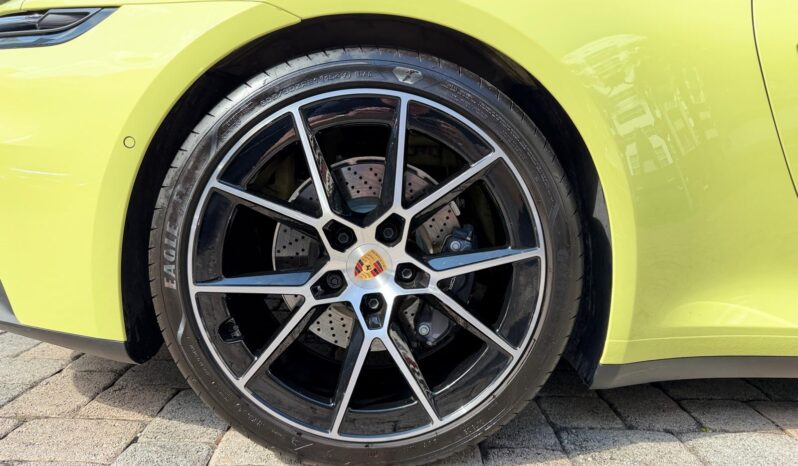 2025 Porsche 911 Carrera Cabriolet full