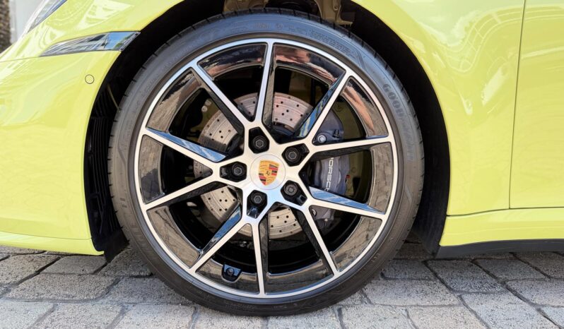 2025 Porsche 911 Carrera Cabriolet full