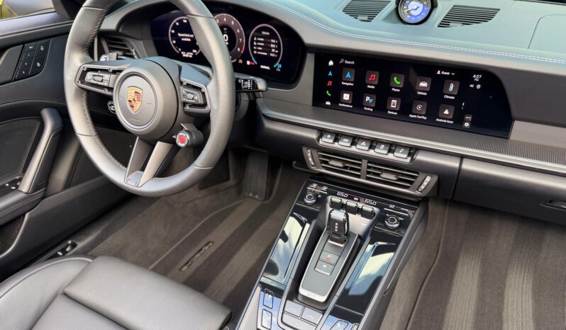 2025 Porsche 911 Carrera Cabriolet full