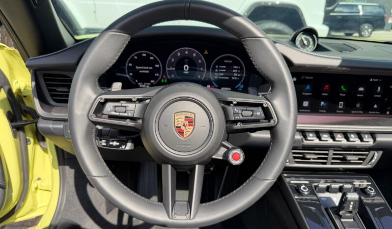 2025 Porsche 911 Carrera Cabriolet full
