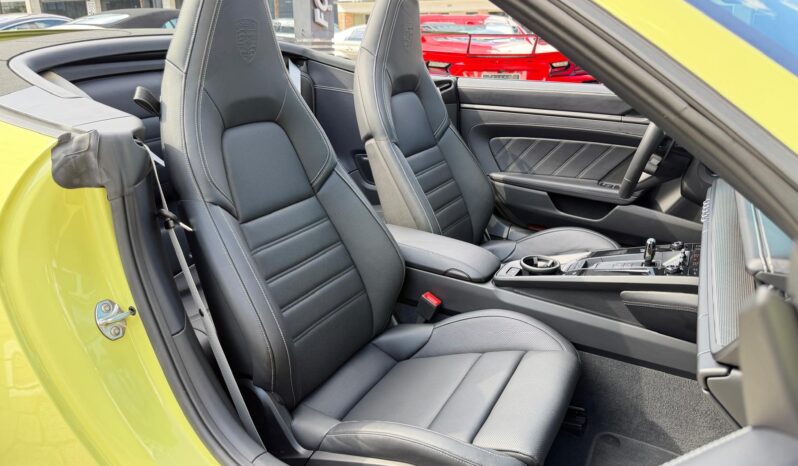2025 Porsche 911 Carrera Cabriolet full