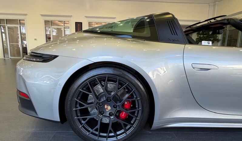 2025 Porsche 911 Targa 4 GTS full