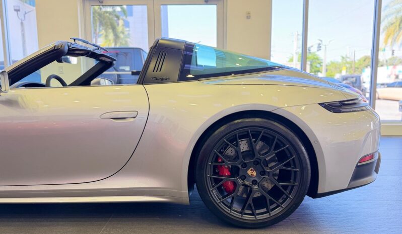 2025 Porsche 911 Targa 4 GTS full