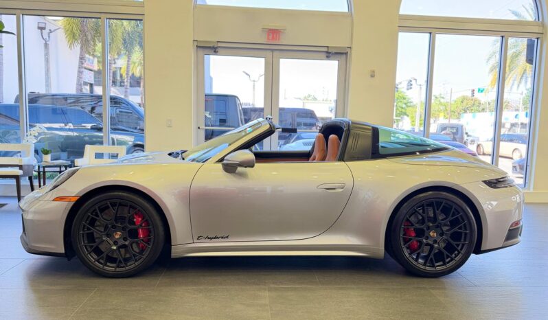2025 Porsche 911 Targa 4 GTS full