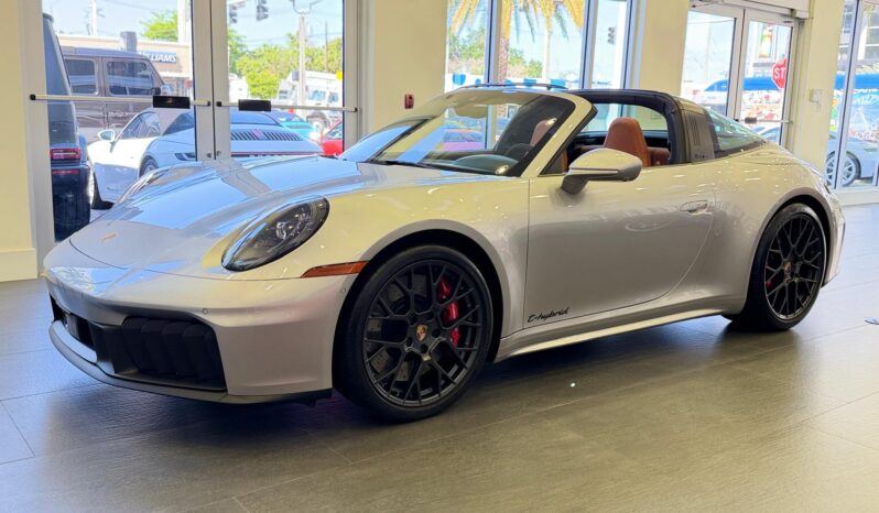 2025 Porsche 911 Targa 4 GTS full