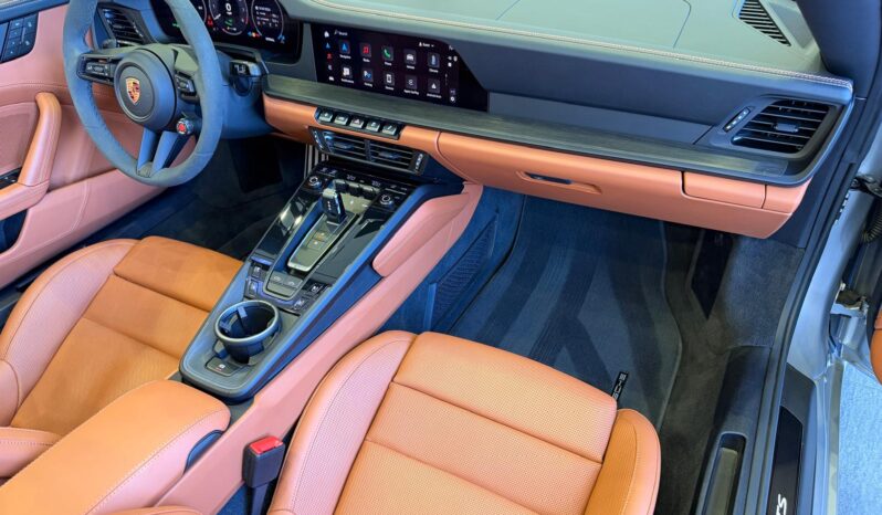 2025 Porsche 911 Targa 4 GTS full