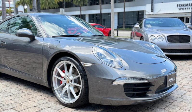 2013 Porsche 911 Carrera full