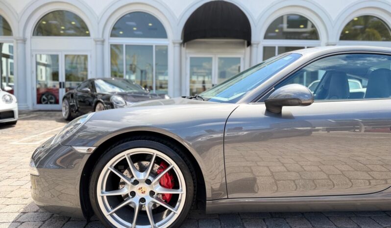 2013 Porsche 911 Carrera full