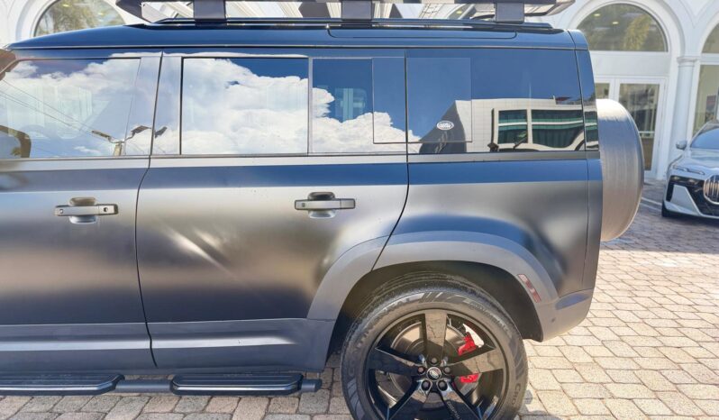 2022 Land Rover Defender 110 S full