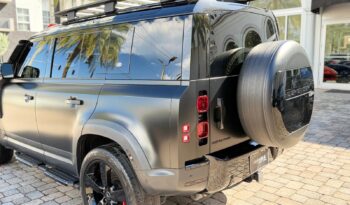 2022 Land Rover Defender 110 S full