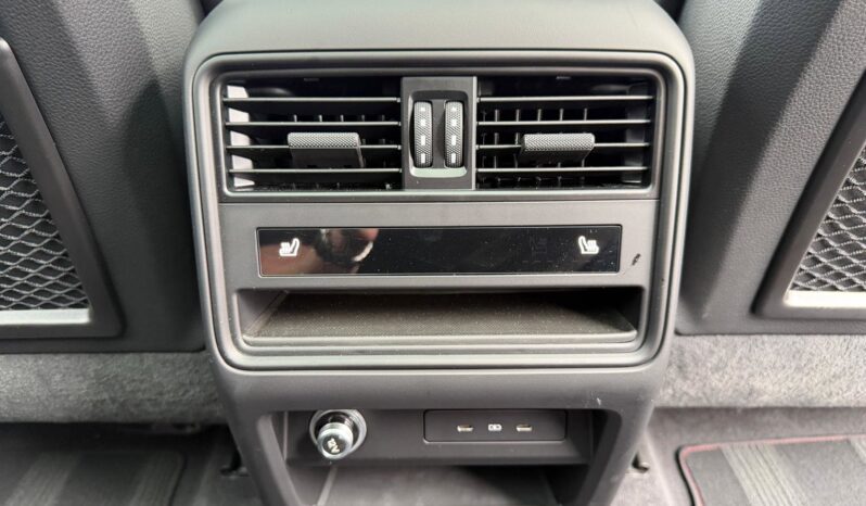 2025 Porsche Cayenne GTS full