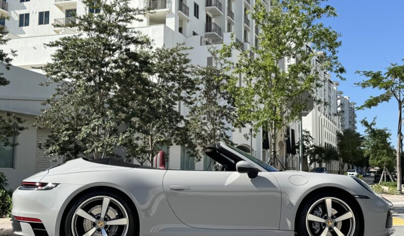2021 Porsche 911 Carrera Cabriolet full
