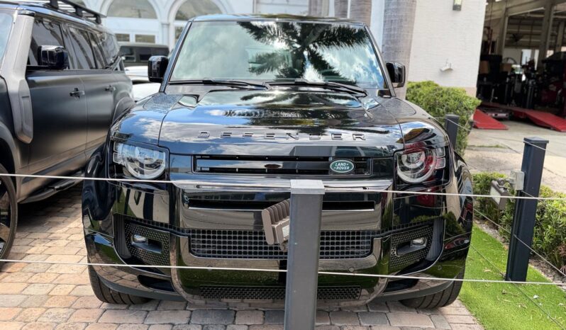 2025 Land Rover Defender X-Dynamic SE full