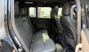 2025 Land Rover Defender X-Dynamic SE full