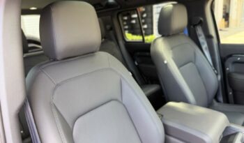 2025 Land Rover Defender X-Dynamic SE full