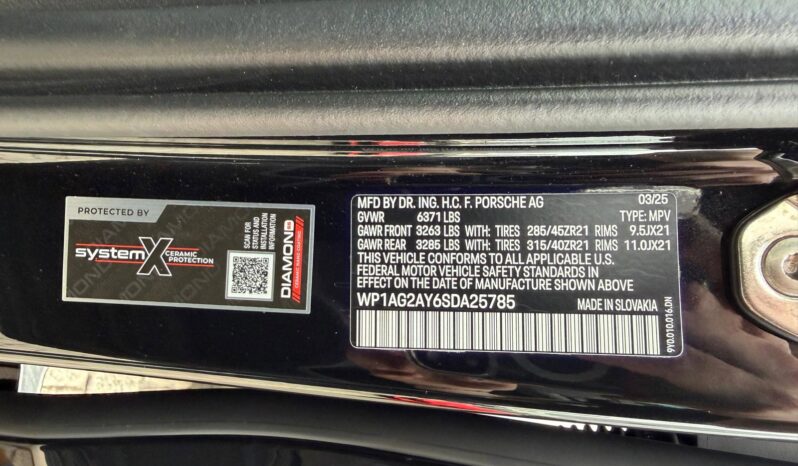 2025 Porsche Cayenne GTS full