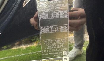 2025 Land Rover Defender X-Dynamic SE full