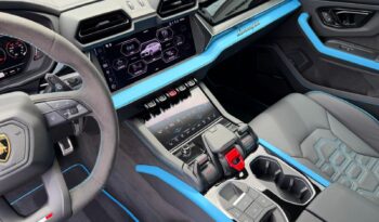 2025 Lamborghini Urus SE full
