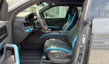 2025 Lamborghini Urus SE full