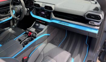 2025 Lamborghini Urus SE full