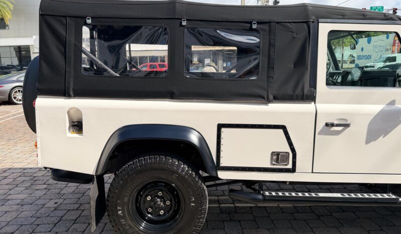 1997 Land Rover Defender 110 Beachcomber full