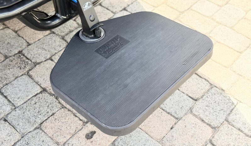 1997 Land Rover Defender 110 Beachcomber full