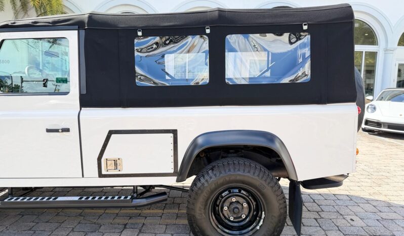 1997 Land Rover Defender 110 Beachcomber full