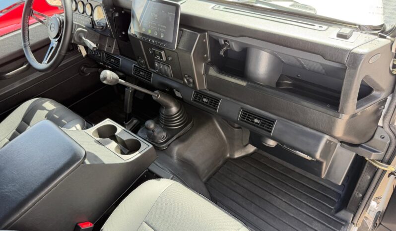 1997 Land Rover Defender 110 Beachcomber full