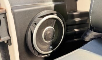 1997 Land Rover Defender 110 Beachcomber full