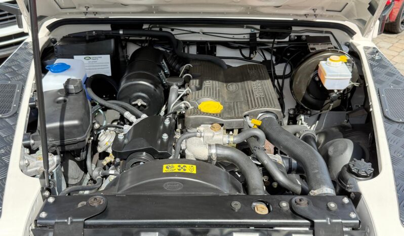 1997 Land Rover Defender 110 Beachcomber full