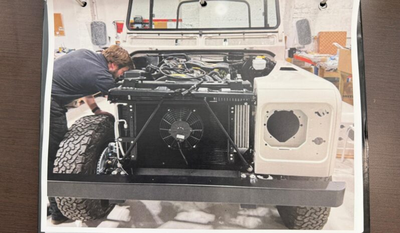 1997 Land Rover Defender 110 Beachcomber full