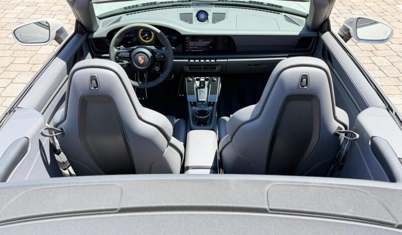 2024 Porsche 911 Carrera GTS Cabriolet full