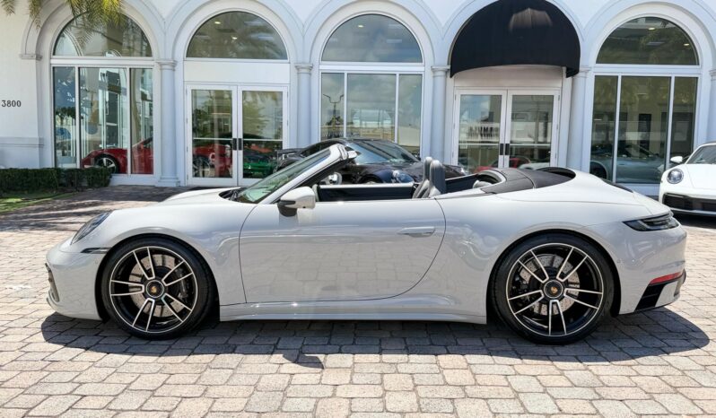 2024 Porsche 911 Carrera GTS Cabriolet full