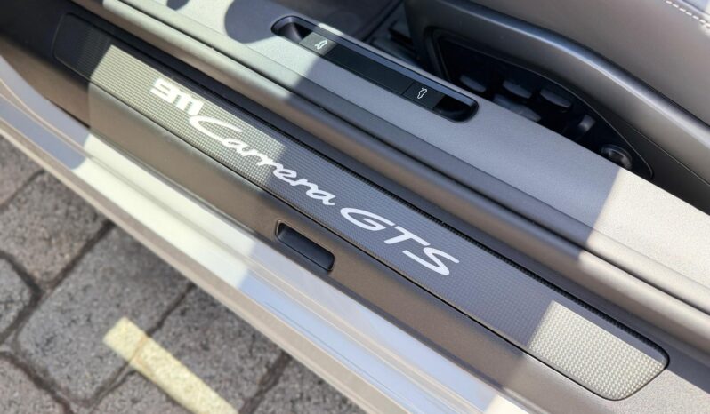 2024 Porsche 911 Carrera GTS Cabriolet full