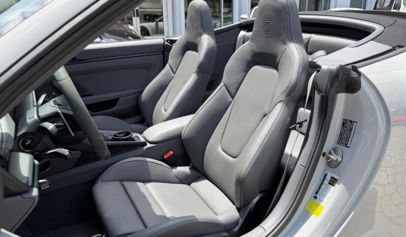 2024 Porsche 911 Carrera GTS Cabriolet full