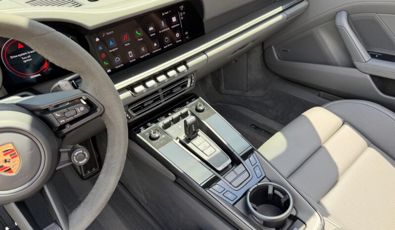 2024 Porsche 911 Carrera GTS Cabriolet full