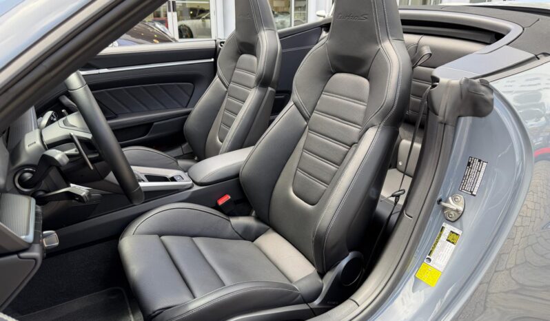 2023 Porsche 911 Turbo S Cabriolet full