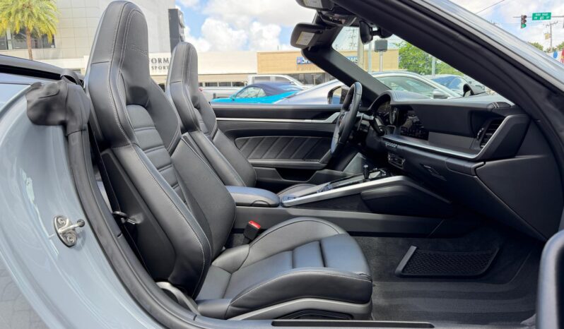 2023 Porsche 911 Turbo S Cabriolet full