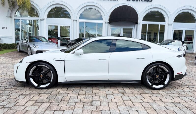 2020 Porsche Taycan Turbo S full