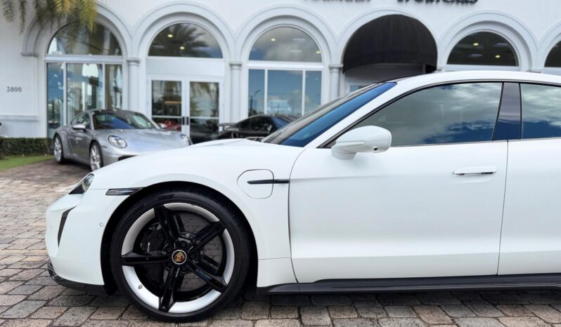 2020 Porsche Taycan Turbo S full