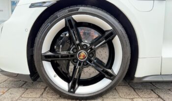 2020 Porsche Taycan Turbo S full